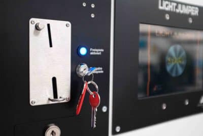 Lightjumper_Technikschrank-400x267